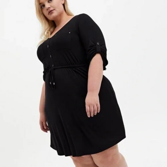 Torrid Black Button-Front Drawstring Waist Size 4x 24/26 - Picture 3 of 13